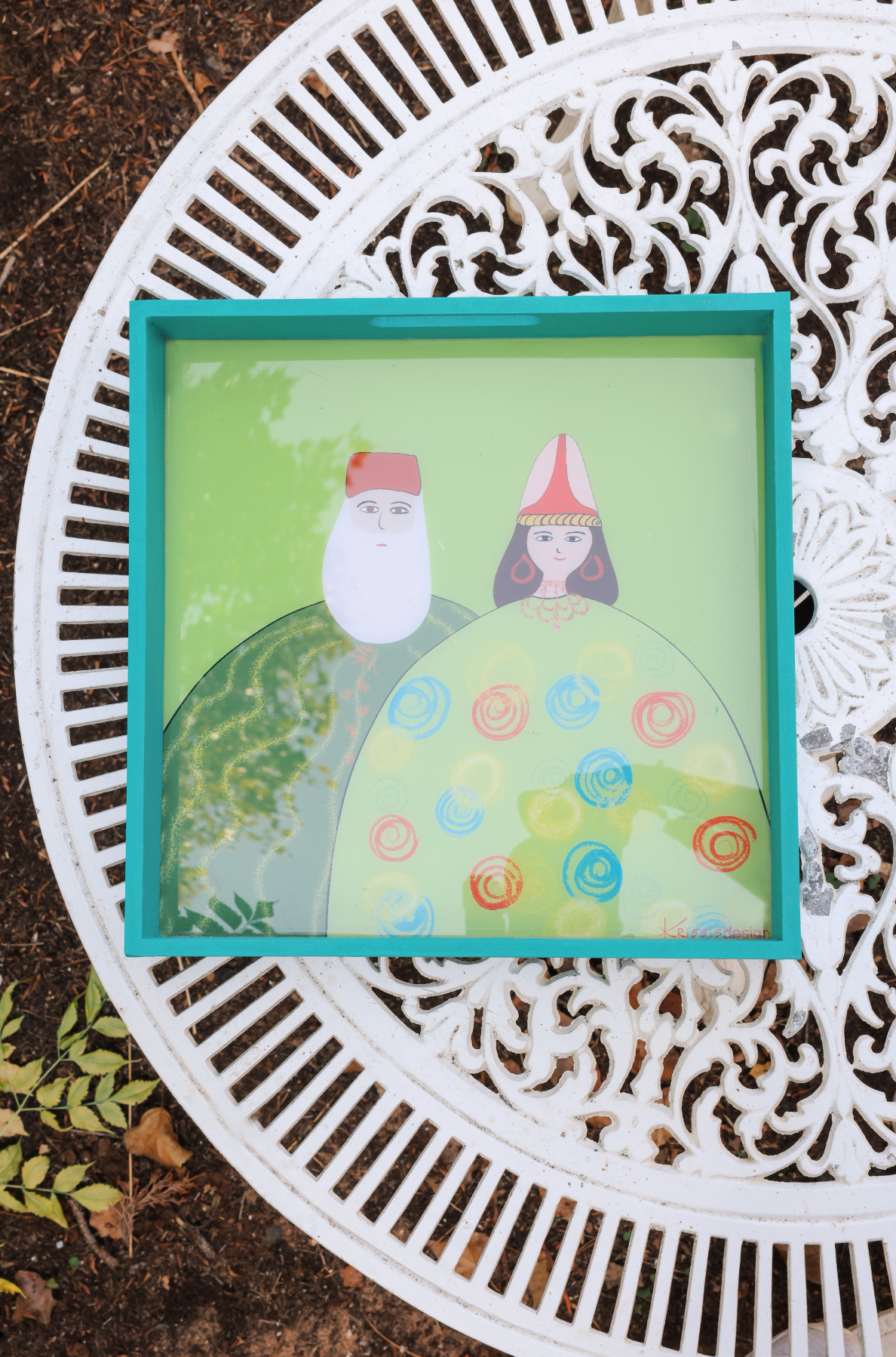 Trays with Lebanese Folkloric Motifs