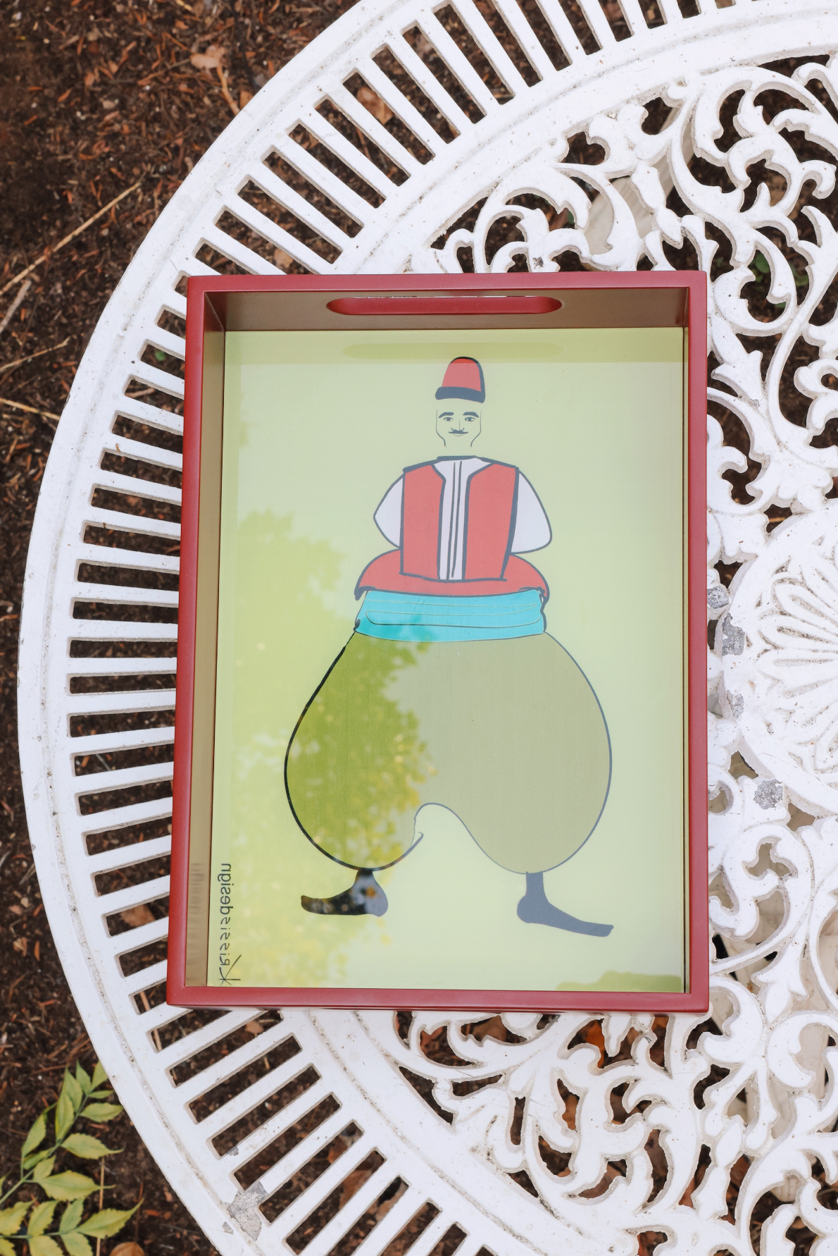 Trays with Lebanese Folkloric Motifs